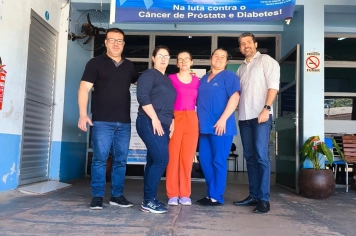 Foto relacionada - SECRETARIA DE SAÚDE PROMOVE AÇÃO PREVENTIVA ALUSIVA AO NOVEMBRO AZUL