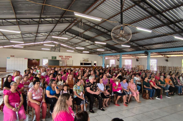 Foto relacionada - �Outubro Rosa: Laços que Salvam