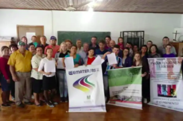 Jovens de Miraguaí são contemplados com o Programa Bolsa Juventude Rural