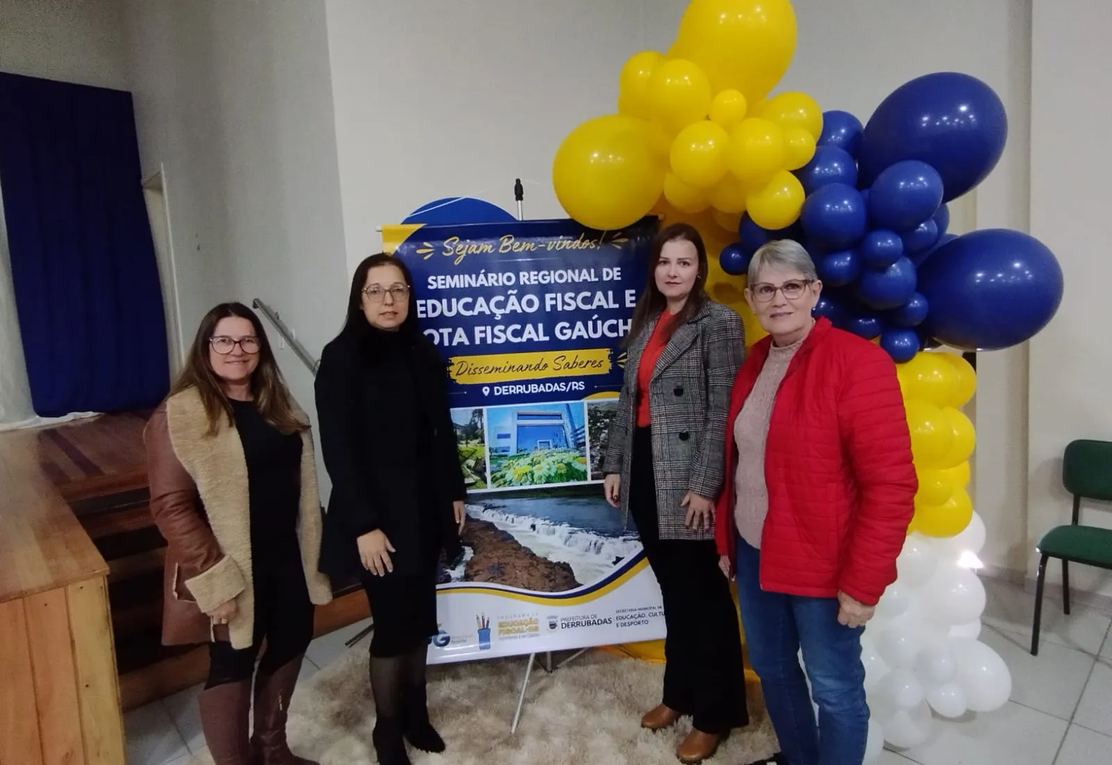 Servidores de Miraguaí participam de Seminário Regional de Educação Fiscal em Derrubadas