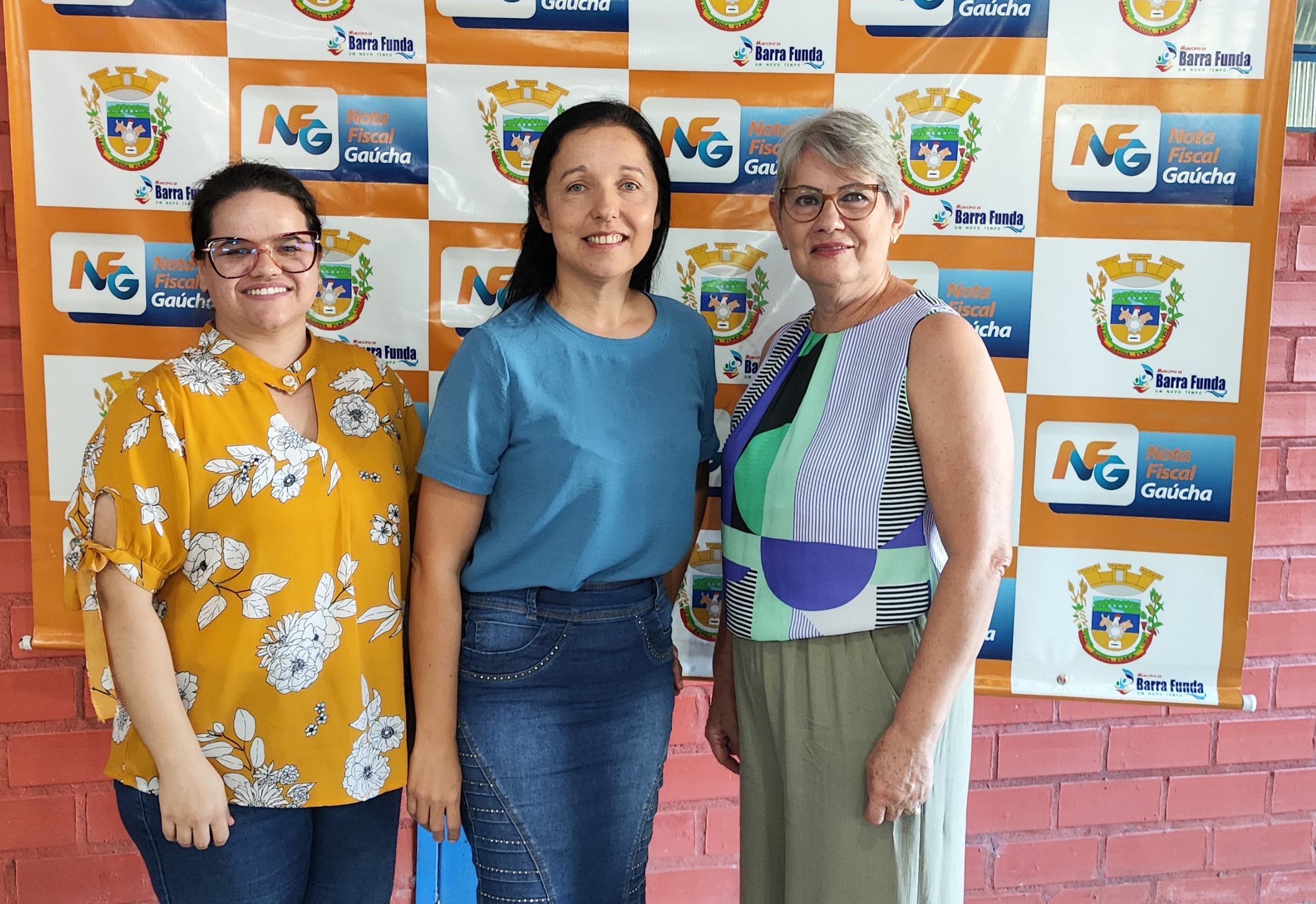 MIRAGUAI PARTICIPA DO 1° SEMINÁRIO REGIONAL DE BOAS PRÁTICAS EM EDUCAÇÃO FISCAL E NOTA FISCAL GAÚCHA.